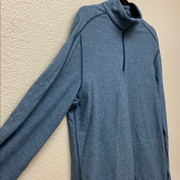 Lululemon Men's Blue Quarter-Zip Pullover - Picture 4 of 10